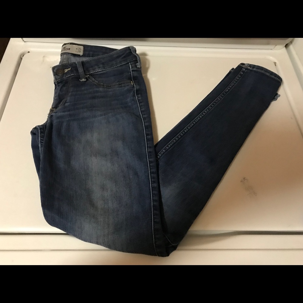 Hollister skinny jeans